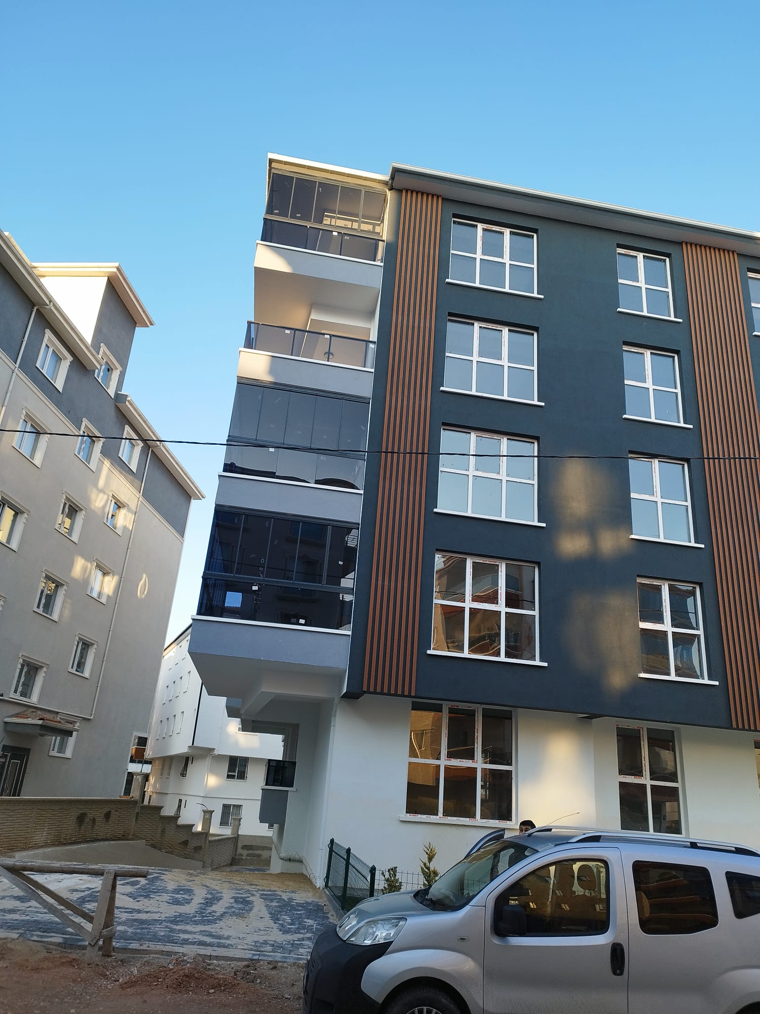 Mova Cam Balkon Sistemleri